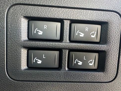 New 2026 Nissan Armada PRO-4X w/ Captain's Chari Seat Package image 33