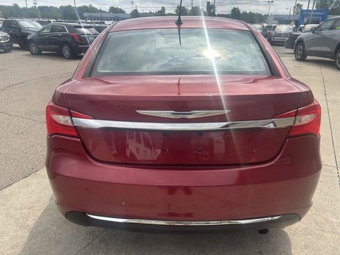 Used 2013 Chrysler 200 LX FWD image 6