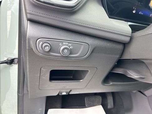 New 2026 Chevrolet TrailBlazer LT w/ LT Cold Weather Package FWD image 16