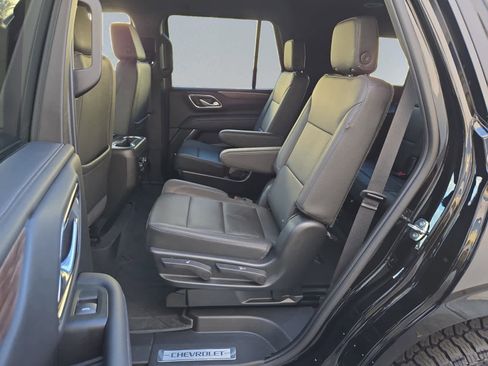 Used 2022 Chevrolet Tahoe Z71 image 19