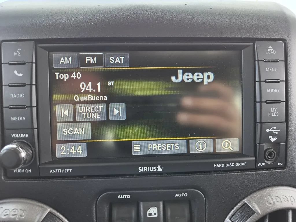 Used 2016 Jeep Wrangler Unlimited Sport w/ Quick Order Package 24S AWD/4WD image 27