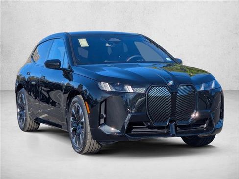 New 2026 BMW iX xDrive60 w/ M Sport Package image 6