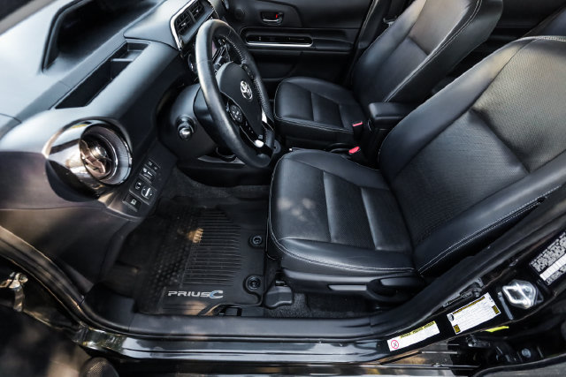 Used 2018 Toyota Prius C Four FWD image 51