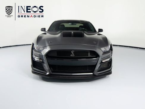 Used 2020 Ford Mustang Shelby GT500 w/ Technology Package RWD image 2