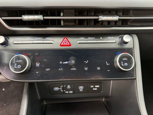Used 2024 Hyundai Sonata SEL FWD image 15