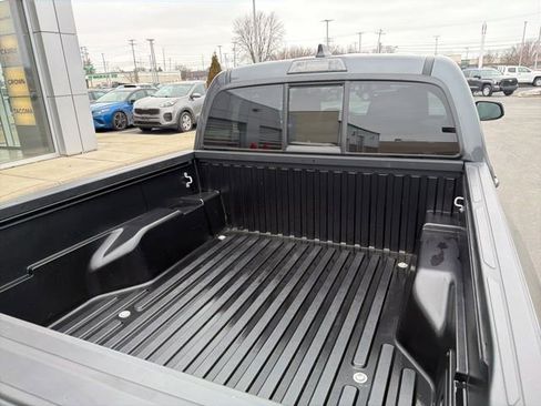 Used 2023 Toyota Tacoma SR image 9