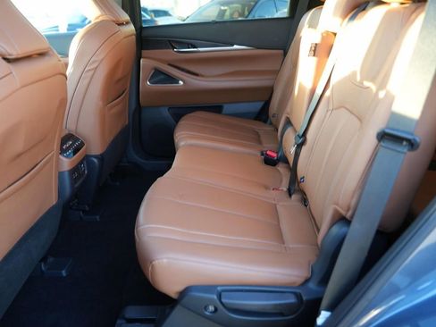 Certified 2025 INFINITI QX60 Sensory image 13