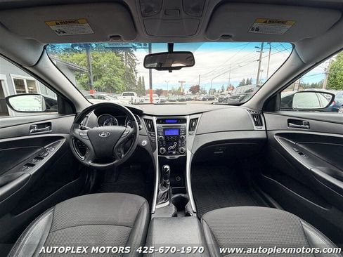 Used 2012 Hyundai Sonata SE FWD image 7
