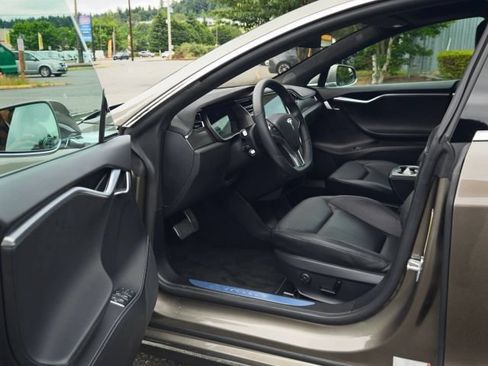 Used 2015 Tesla Model S P90D AWD/4WD image 22