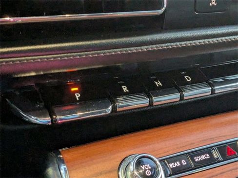 Used 2020 Lincoln Aviator Reserve w/ Equipment Group 202A image 30