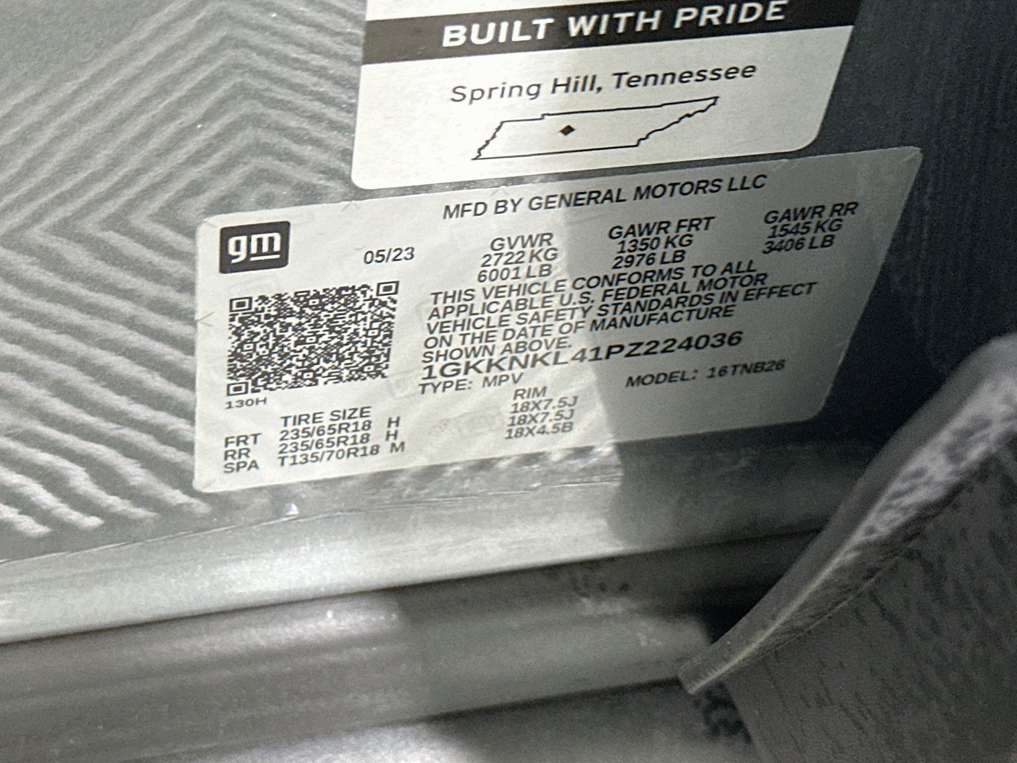 Used 2023 GMC Acadia SLE FWD image 12