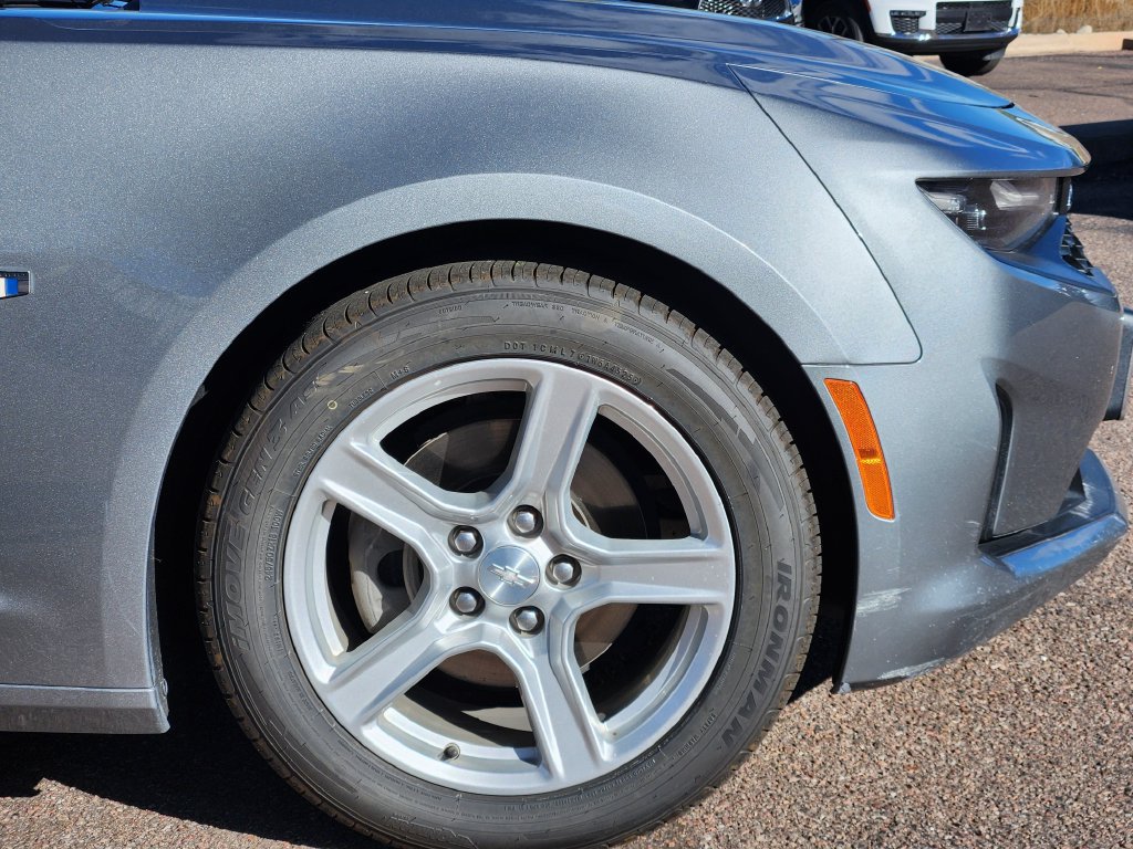 Used 2023 Chevrolet Camaro LT RWD image 29
