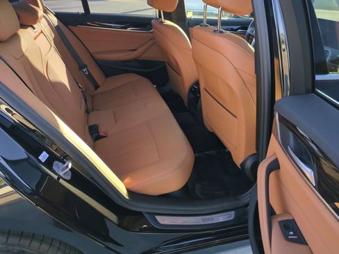 Certified 2023 BMW 530e w/ Convenience Package image 21