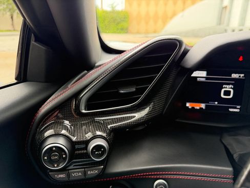 Used 2019 Ferrari 488 GTB RWD image 26