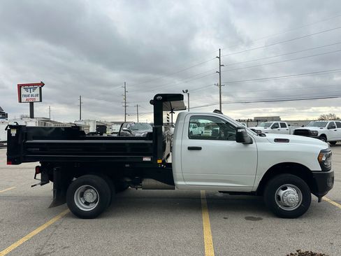 Used 2024 RAM 3500 Tradesman image 8