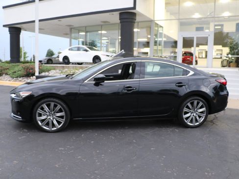 Used 2020 MAZDA MAZDA6 Signature FWD image 2