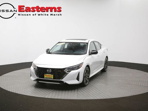 Used 2024 Nissan Sentra SR w/ SR Premium Package FWD image 54