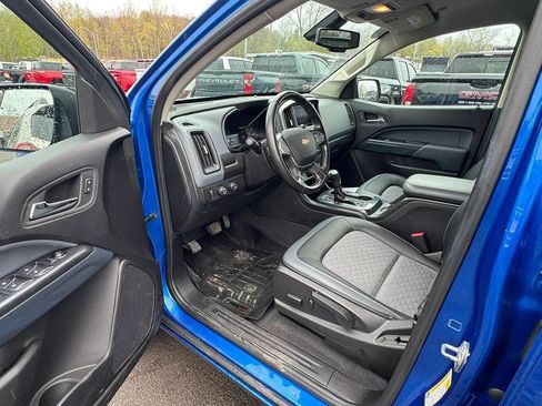 Used 2019 Chevrolet Colorado Z71 AWD/4WD image 5