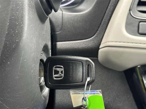 Used 2016 Honda HR-V LX image 31