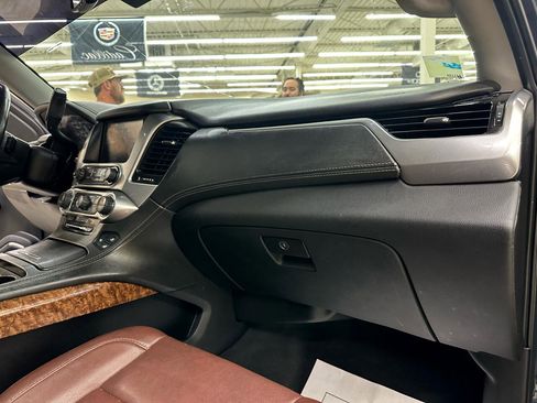 Used 2020 Chevrolet Tahoe Premier w/ Premier Plus Edition image 45