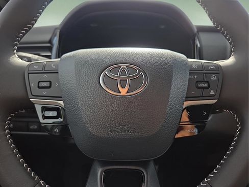 New 2026 Toyota Camry SE FWD image 25