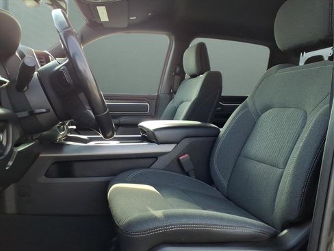 Used 2019 RAM 1500 Big Horn image 18