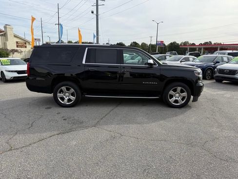 Used 2020 Chevrolet Suburban Premier image 6