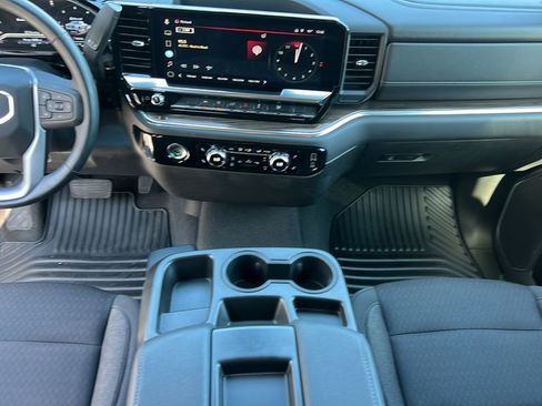 Used 2023 GMC Sierra 1500 Elevation image 22
