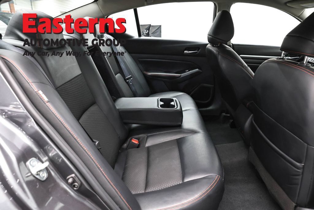 Used 2023 Nissan Altima 2.5 SR FWD image 25