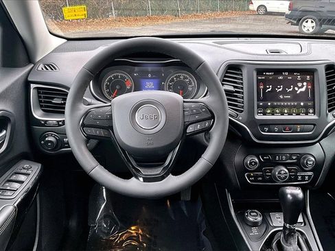 Used 2023 Jeep Cherokee Altitude Lux image 9