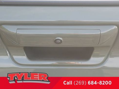 New 2026 RAM 1500 Laramie AWD/4WD image 17