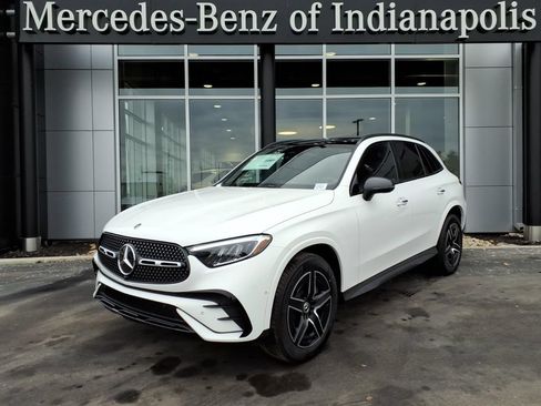 Used 2026 Mercedes-Benz GLC 300 4MATIC image 1