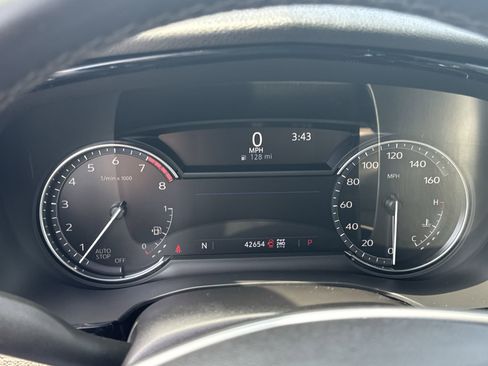 Used 2022 Cadillac XT5 Sportv image 11