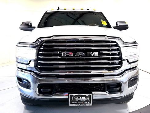 Used 2022 RAM 2500 Limited AWD/4WD image 10
