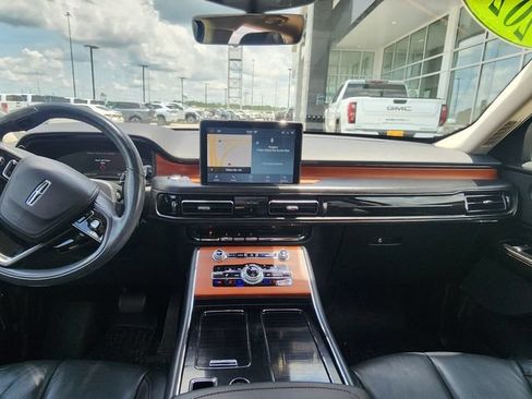 Used 2020 Lincoln Aviator Reserve w/ Equipment Group 201A AWD/4WD image 21