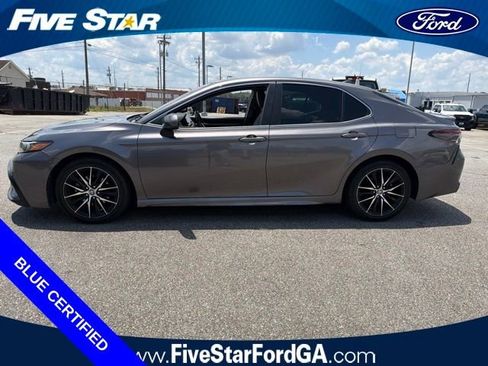 Used 2021 Toyota Camry SE FWD image 6