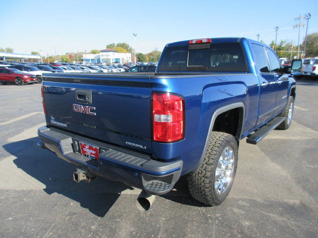 Certified 2017 GMC Sierra 2500 Denali w/ Duramax Plus Package AWD/4WD image 6