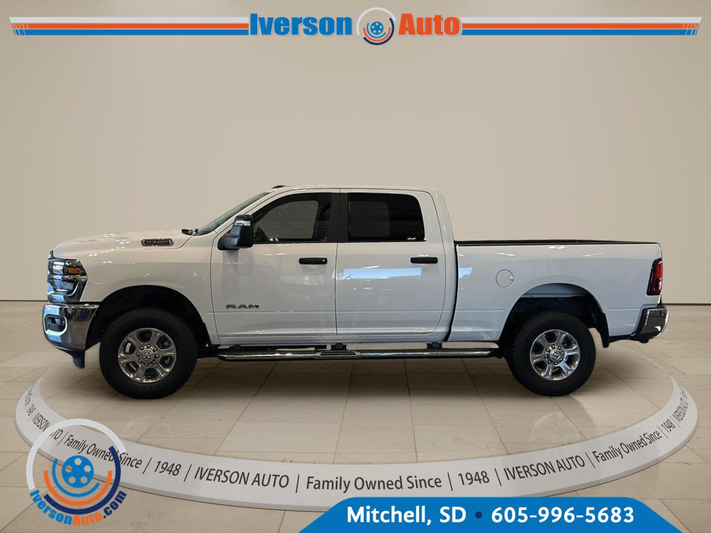 Used 2026 RAM 2500 Big Horn AWD/4WD image 4
