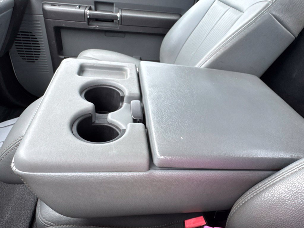 Used 2012 Ford F550 2WD Regular Cab Super Duty w/ Payload Upgrade Pkg image 18