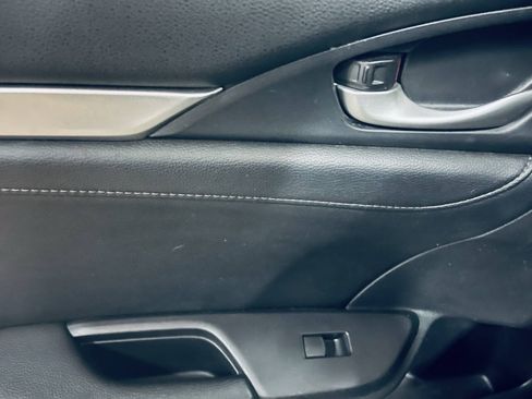 Used 2017 Honda Civic EX-L image 37