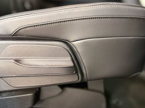 Used 2019 Ford Expedition Platinum image 52