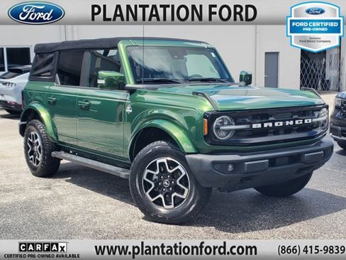 Used 2022 Ford Bronco Outer Banks AWD/4WD image 1