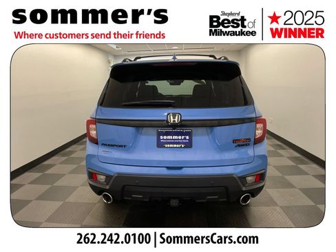 Used 2025 Honda Passport TrailSport image 4