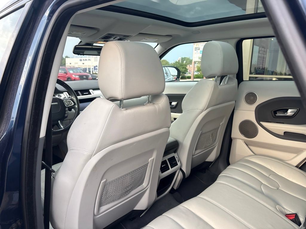 Used 2013 Land Rover Range Rover Evoque Pure Plus AWD/4WD image 38