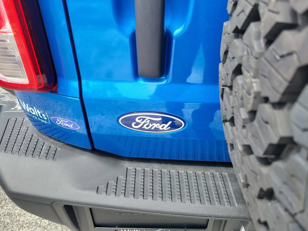 New 2026 Ford Bronco Heritage Edition AWD/4WD image 6