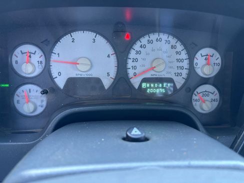 Used 2007 Dodge Ram 3500 Truck 4x4 Regular Cab DRW w/ 2GG SLT Cpos Pkg image 11