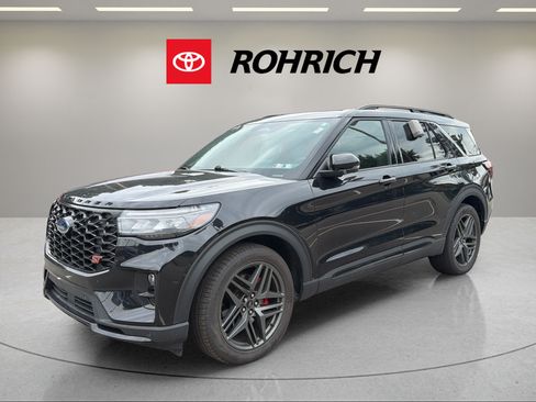 Used 2025 Ford Explorer ST w/ Sun And Sound Package AWD/4WD image 1