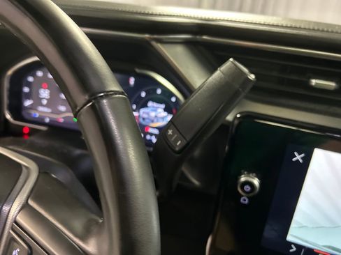 Used 2024 GMC Sierra 2500 Denali w/ Denali Reserve Package image 20