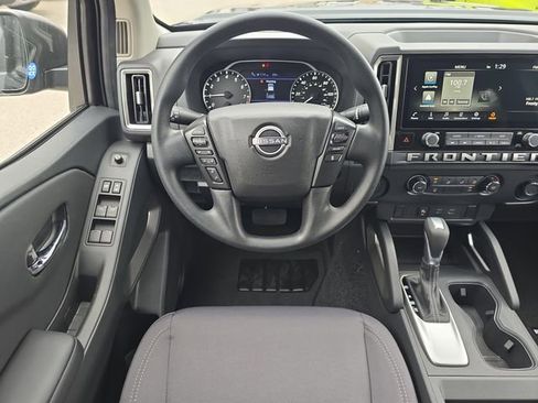 New 2026 Nissan Frontier SV image 15