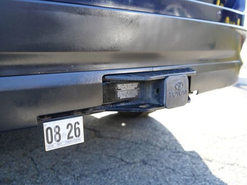 Used 2014 Toyota Highlander Limited image 8